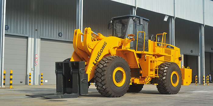 F330-1-700x350.jpg